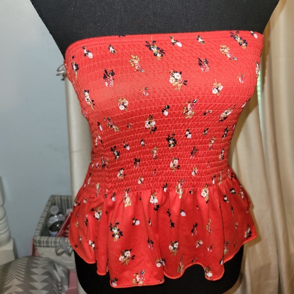 Rue21 Tops - Rue 21 peplum tube top
